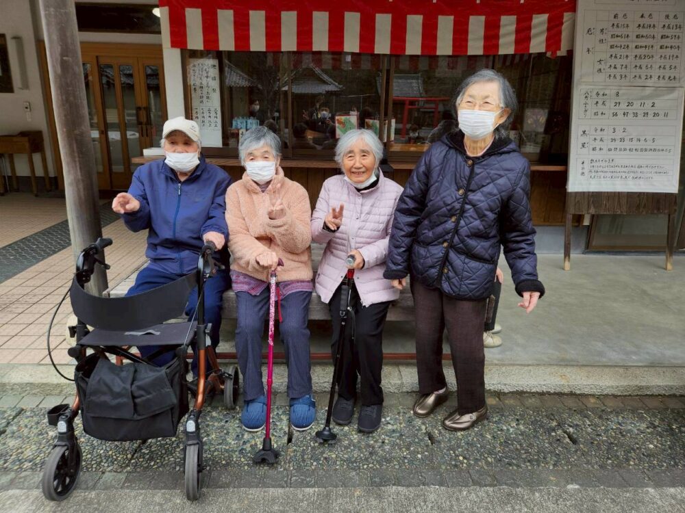藤枝市老人ホーム_鬼岩寺へのお参りツアー