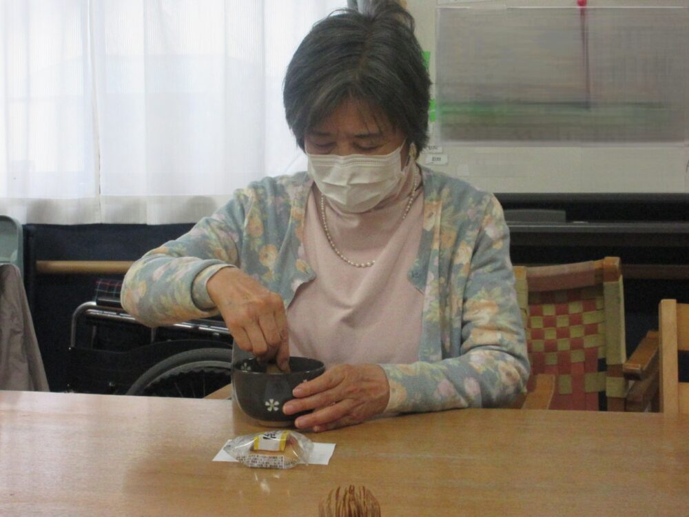 静岡市葵区老人ホーム_新年のお茶会2026