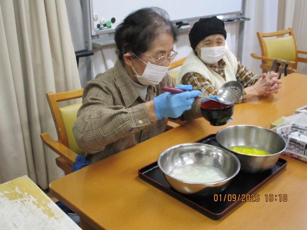 静岡市葵区老人ホーム_静鏡開き