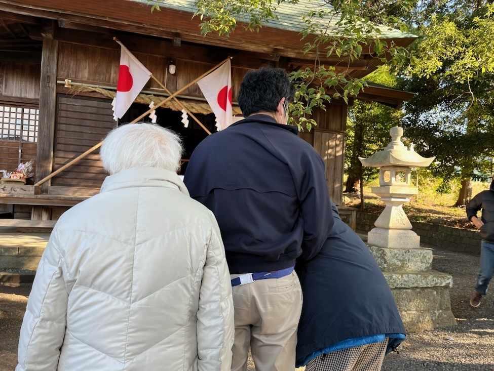 静岡市駿河区老人ホーム_初詣