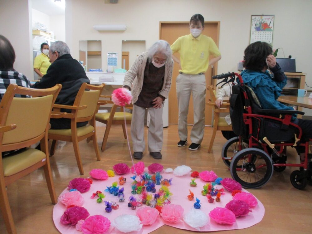 西奈小規模多機能　バレンタインチョコをちょこっと釣ってみよう！