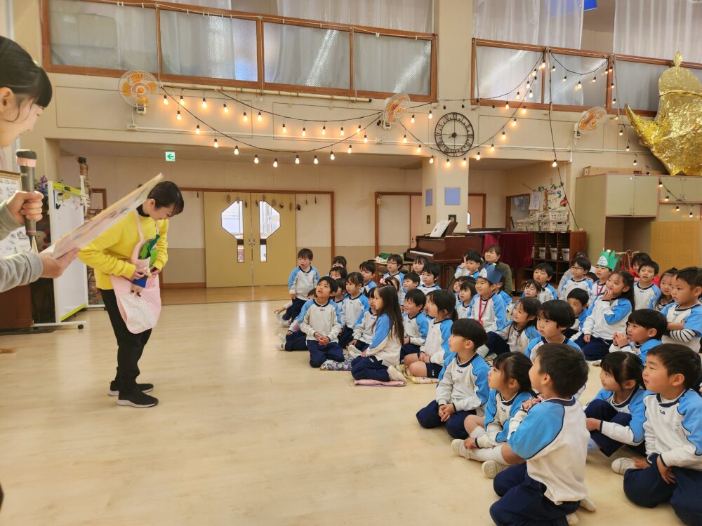 藤枝市老人ホーム_お誕生日会に招待